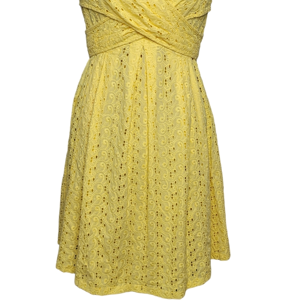 NINE WEST yellow eyelet criss cross wrap dress - Picture 3 of 8